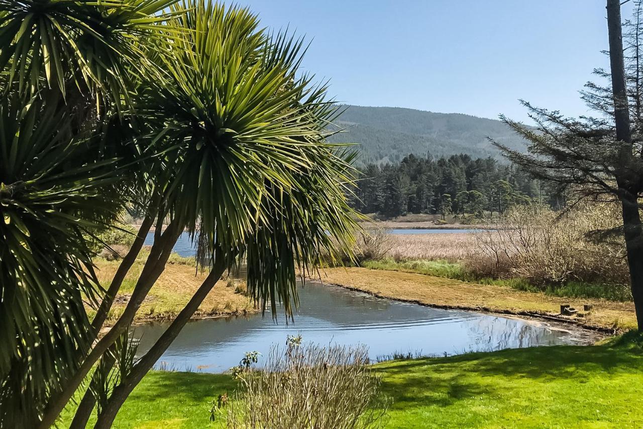 Crescent Lake Lookout Rockaway Beach Ngoại thất bức ảnh
